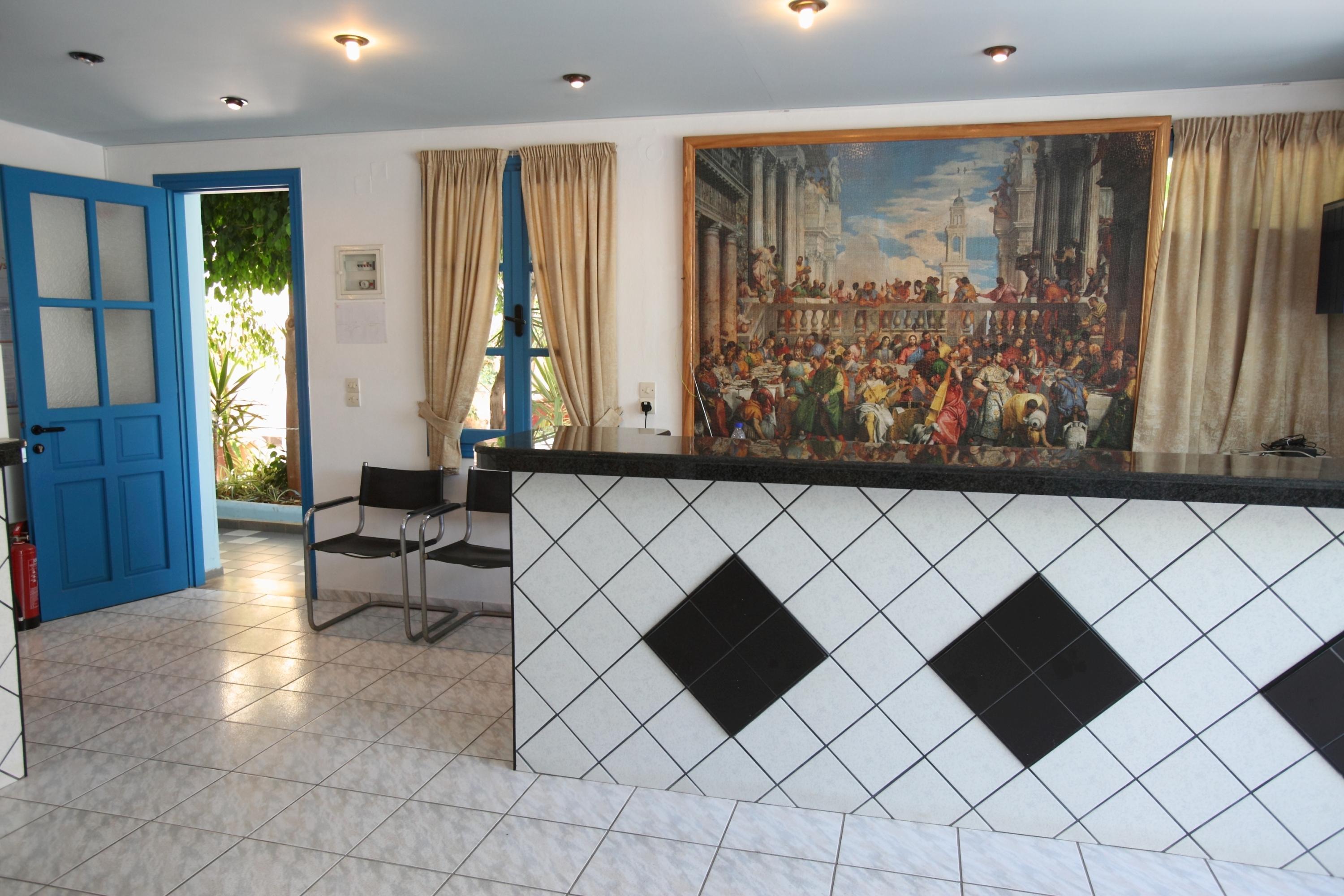 Aparthotel Happy Days Malia Exterior foto