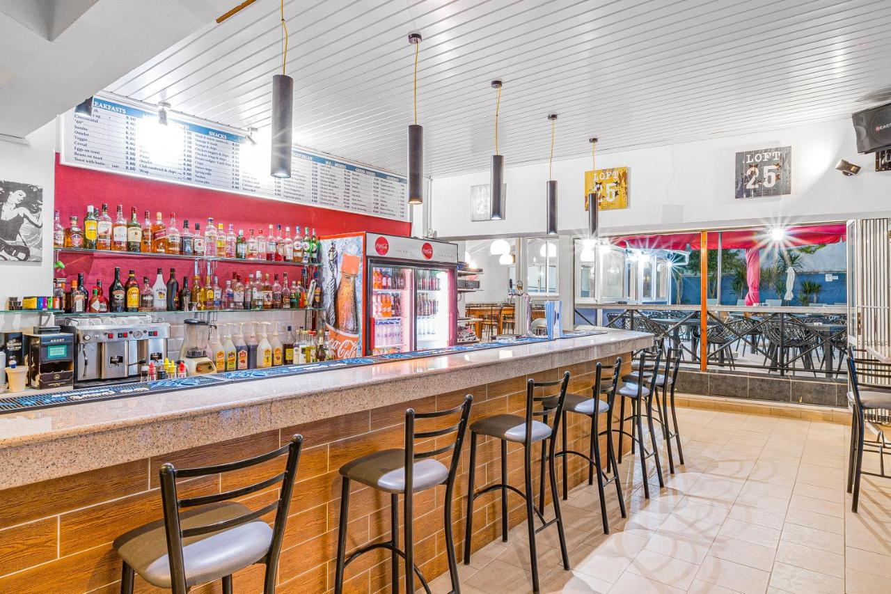Aparthotel Happy Days Malia Exterior foto