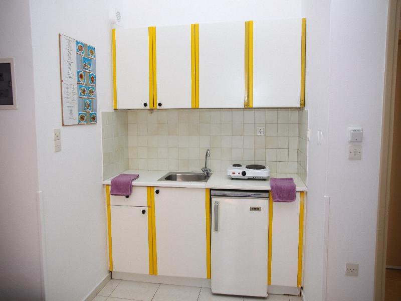 Aparthotel Happy Days Malia Exterior foto
