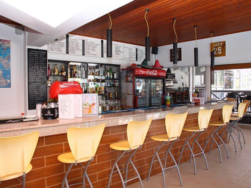Aparthotel Happy Days Malia Exterior foto